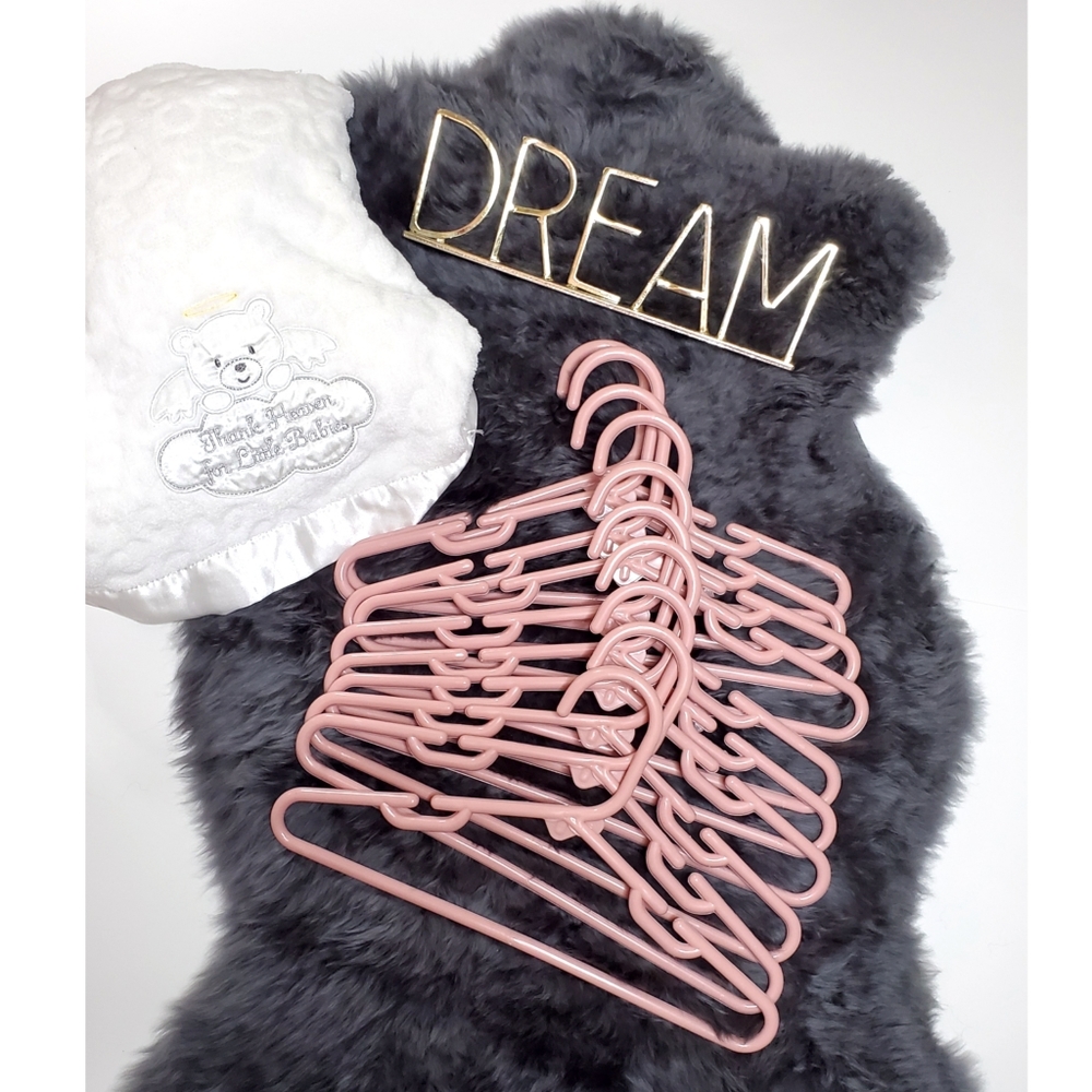 Baby/Toddler Hangers 10per. pk (Only 1pk Left)